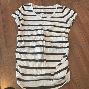 a:glow maternity t-shirt